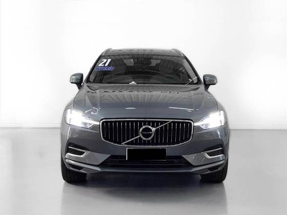 VOLVO XC60 2.0 T8 HYBRID MOMENTUM AWD GEARTRONIC